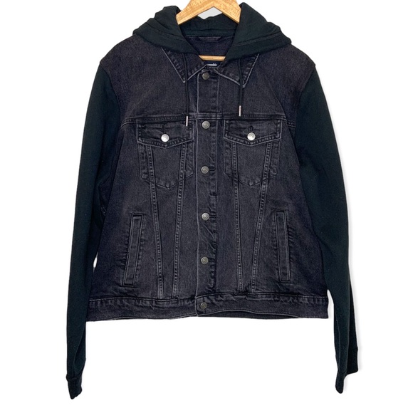 Hooded Denim Jacket 
